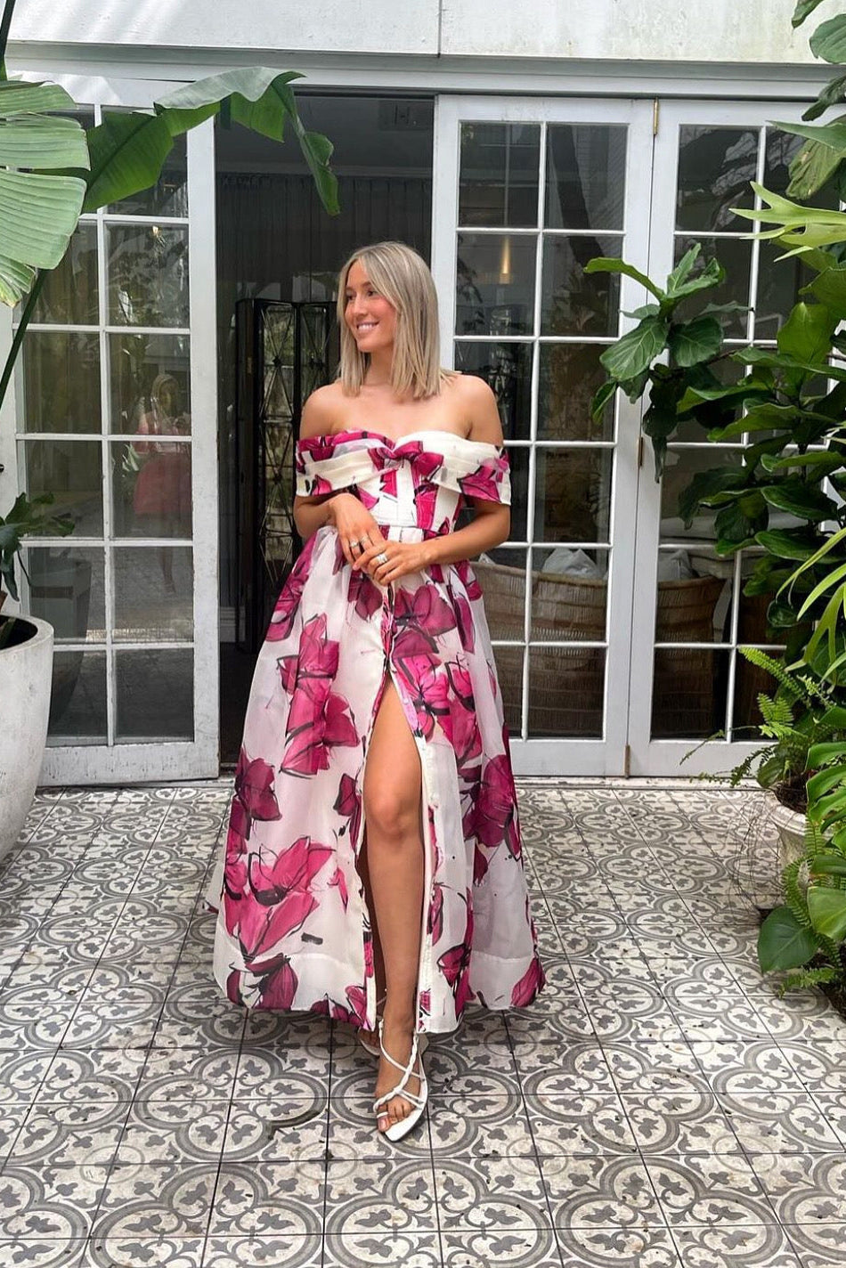 cordelia maxi dress Rent House Of CB Cordelia Sorbet Lace Maxi Dress