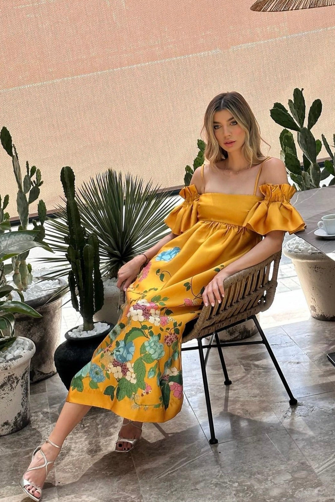 DANA MIDI DRESS