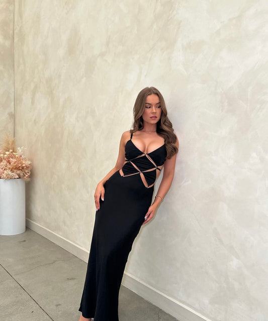 DIAMOND DAYS STRAP MAXI DRESS | BLACK