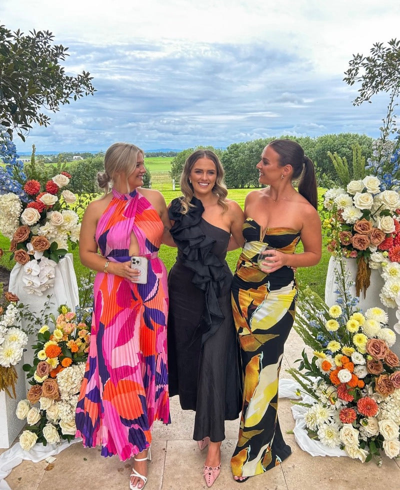 Designer Dress Hire Australia & New Zealand | DRESSED BY ES Designer Dress Hire Australia & New Zealand | DRESSED BY ES