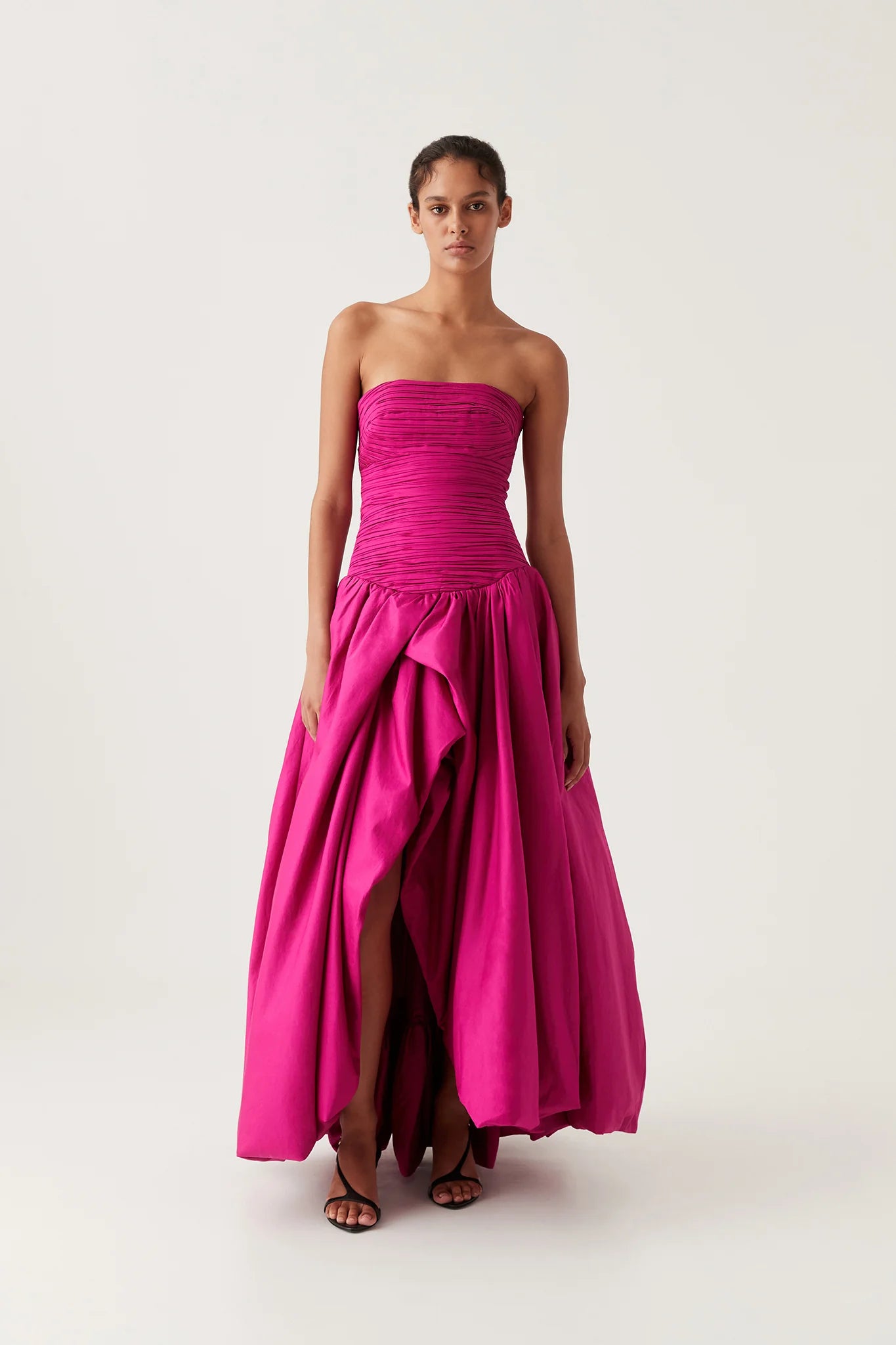 VIOLETTE BUBBLE HEM MAXI DRESS | DEEP MAGENTA