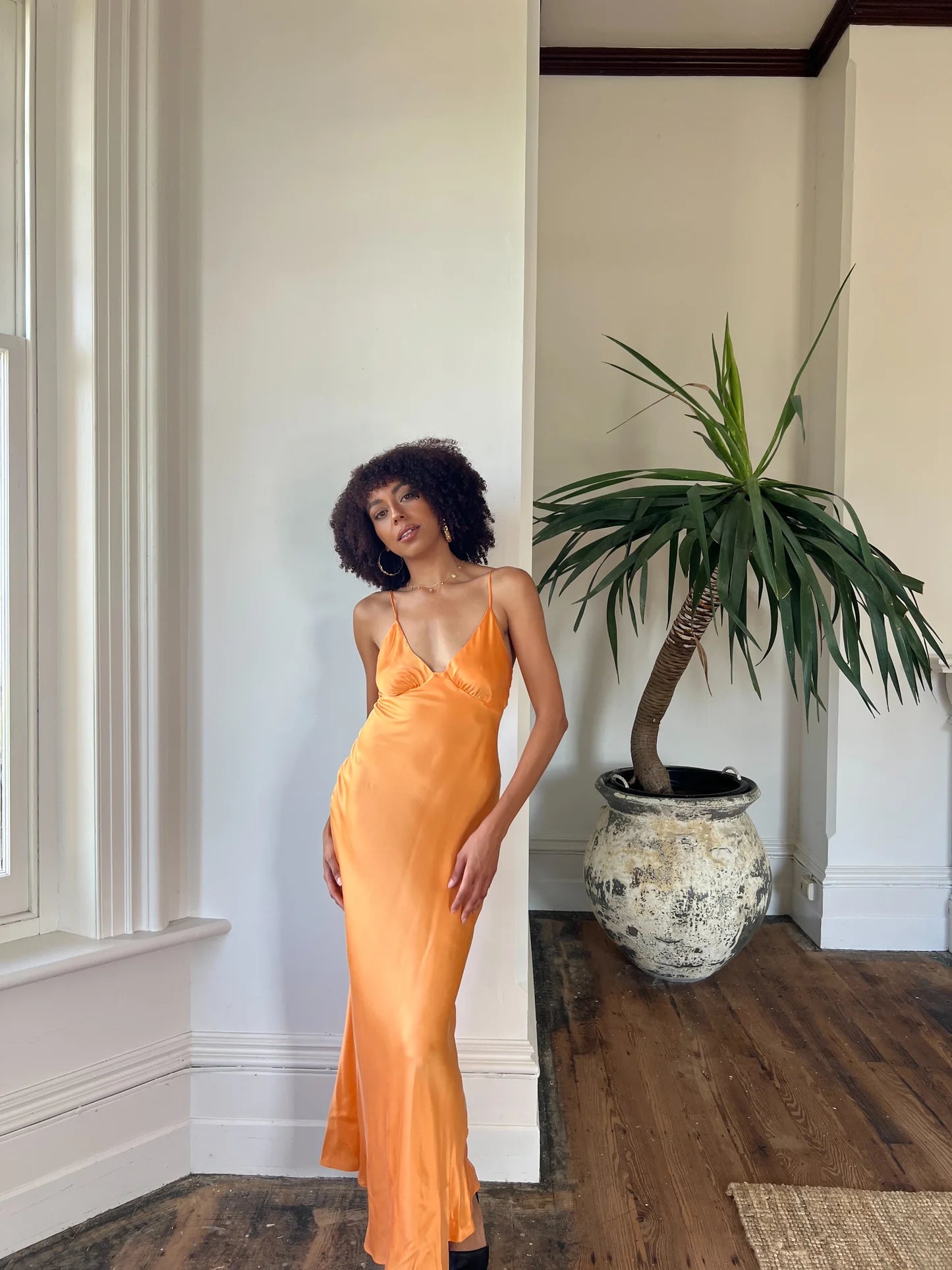 AMBER V MAXI DRESS | ORANGE